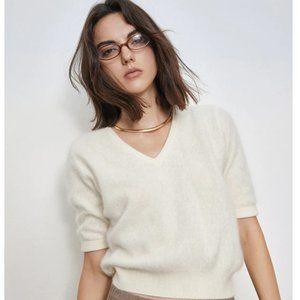 **NEW** Commense City Stroll Fuzzy Knit Top